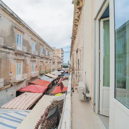 Arco Del Mercato Apartamento